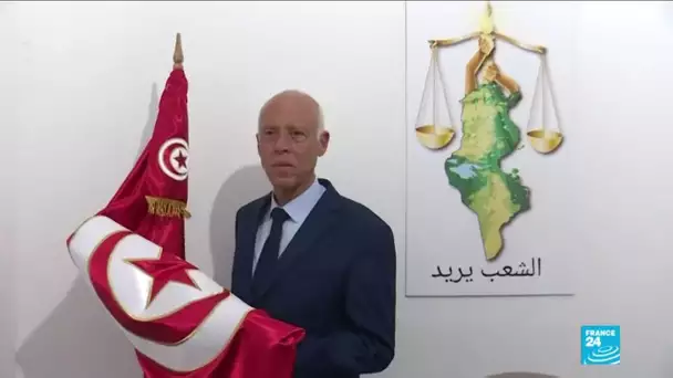 Qui est Kaïs Saïed, le candidat donné vainqueur de la présidentielle en Tunisie ?