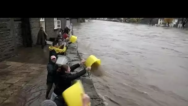 No Comment : les dégâts de la tempête Bert au Royaume-Uni