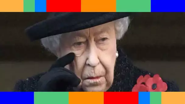 Elizabeth II  ces 6 fois où elle a pleuré en public