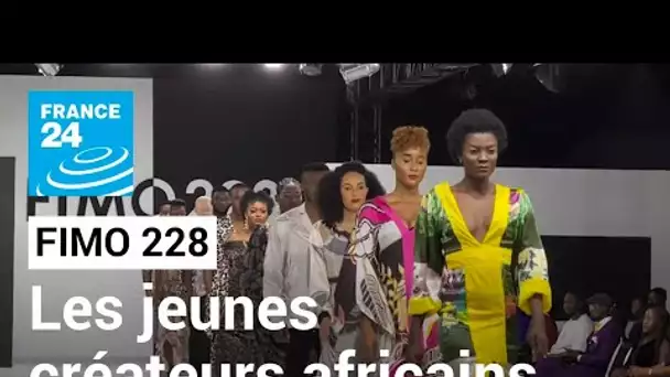 Mode : les jeunes créateurs africains à l'honneur du FIMO au Togo • FRANCE 24