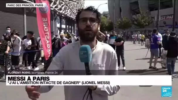 Messi au PSG : "les maillots de Messi s'arrachent comme des petits pains" • FRANCE 24