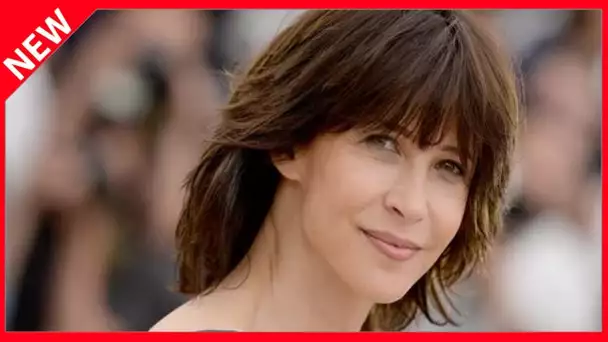 ✅  Sophie Marceau, ex-Marianne, défend à nouveau les valeurs républicaines