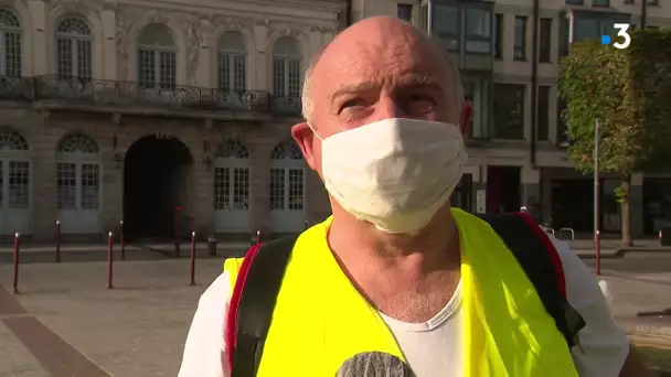 Douai : les Gilets jaunes font leur (timide) retour dans le centre-ville