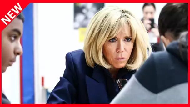 ✅  « Fortnite c'est terrible » : Brigitte Macron concernée par le bien-être des ados