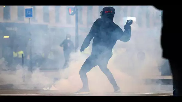 Censure de l'interdiction administrative de manifester : la police pointe "une mauvaise décision"