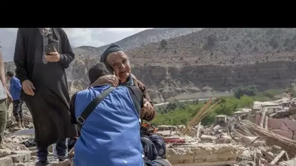 Course contre la montre pour retrouver des survivants au Maroc