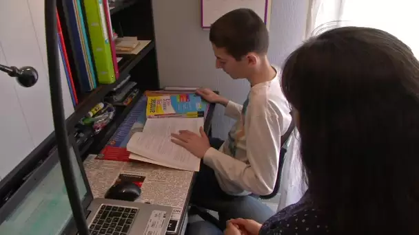 À seulement 14 ans, Julien se prépare à passer le bac S