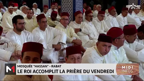 Le Roi Mohammed VI, Amir Al Mouminine, accomplit la prière du Vendredi à la mosquée "Hassan" à Rabat