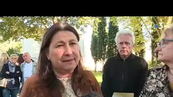 Marche blanche à Alès en hommage à Marie Bélen, étudiante tuée pour son portable