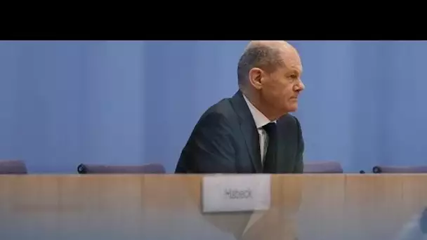 Allemagne : à la veille de son investiture, Olaf Scholz signe le "contrat de coalition"