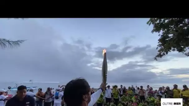 La flamme olympique parcourt les Outre-mer • FRANCE 24