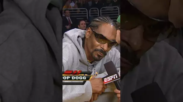 When Snoop Dogg freestyled courtside in 2008 for #NBAXmas 🔥🎄 | #Shorts