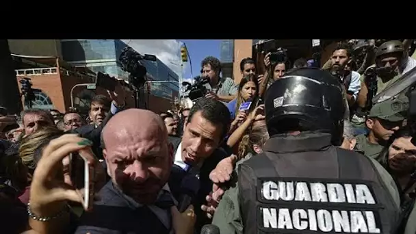 L'appel de Juan Guaido aux Vénézuéliens : l'opposant a réussi à forcer le passage au parlement