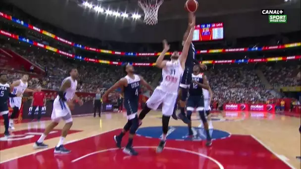 Coupe du Monde de Basketball FIBA 2019 - Gros contre de Jayson Tatum !