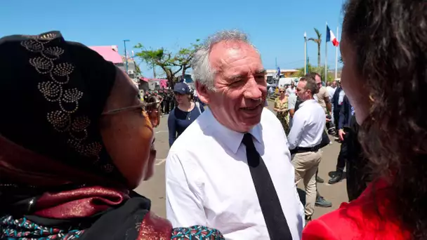 François Bayrou à Mayotte : 1ère épreuve du terrain pour le nouveau Premier ministre