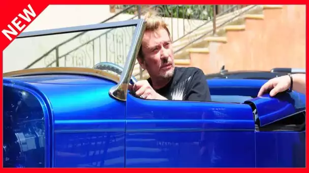 ✅  Johnny Hallyday : cette voiture vendue aux enchères qui pourrait atteindre près de 400 000 euros