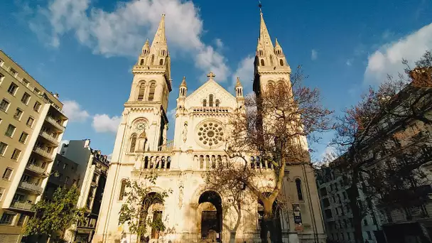 Neuvième anniversaire des attentats de Paris : recueillement à l'église Saint-Ambroise