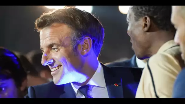 Le dilemme d'Emmanuel Macron : virer à gauche ou rester droit dans ses bottes