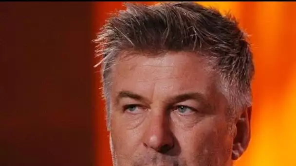 Alec Baldwin sort du silence après l'accident mortel sur le tournage de son film