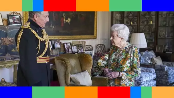 Elizabeth II en forme  la reine fait sa première apparition depuis ses problèmes de dos
