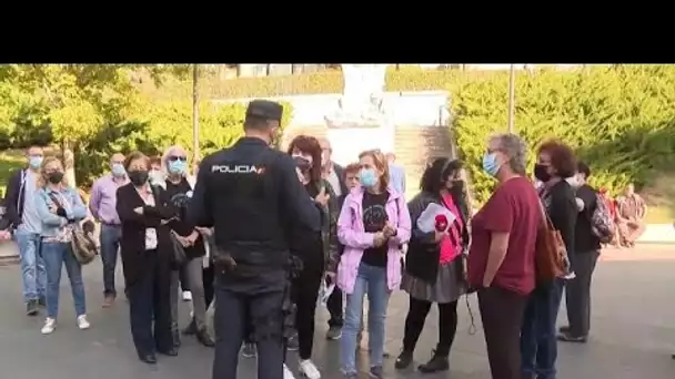 Des victimes de l'intoxication à l'huile de colza frelatée s'enferment dans le Prado