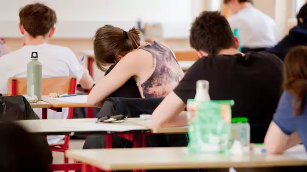 Mort d'un lycéen en pleine épreuve du bac : l'attitude des surveillants mis en cause par des élèves