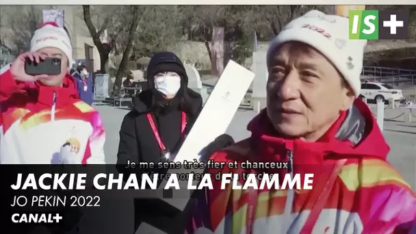 Jackie Chan porteur de la flamme olympique - JO Pékin 2022