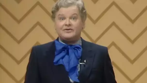 Benny Hill - La vente du siècle