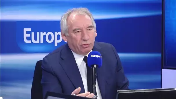 Crise en Ukraine : «Nous devons être indépendants», appelle François Bayrou