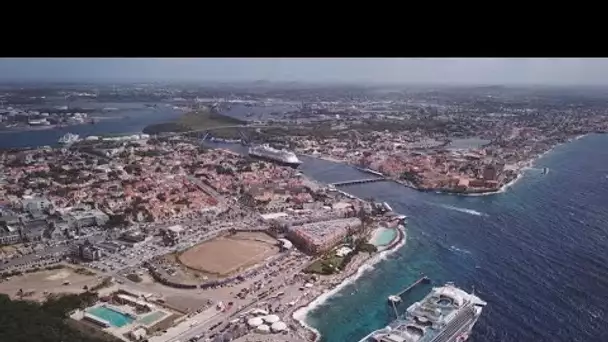 L’île paradisiaque de Curaçao, un enfer pour les migrants vénézuéliens