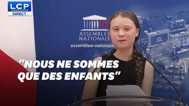 Depuis l'Assemblée, Greta Thunberg répond aux parlementaires opposés à sa venue