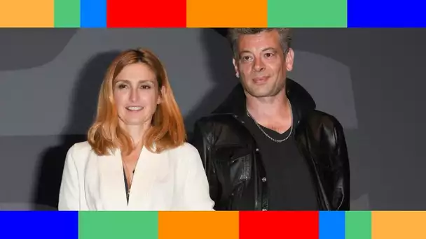 Mariage de François Hollande et Julie Gayet : Benjamin Biolay, témoin de l'actrice, révèle une drôle