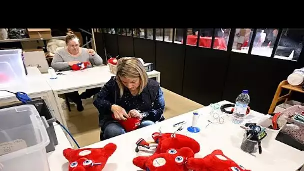 En Bretagne, le défi de la mascotte "made in France"