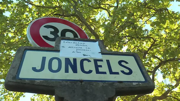 Hérault : touche pas à mon panneau "Michelin", c'est le nouveau slogan du village de Joncels