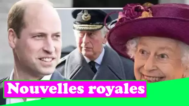 La reine prépare Charles et William à prendre la relève alors qu'elle transmet le travail à la proch