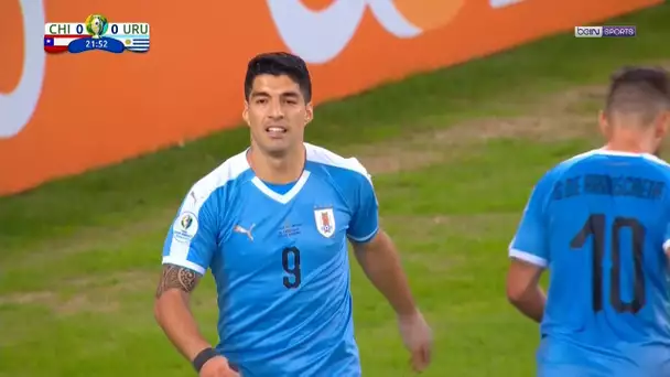 Copa America : Quand Luis Suarez demande une main... du gardien !