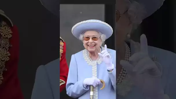 Mort de la reine Elizabeth II : le protocole pour la succession au trône #shorts #queen