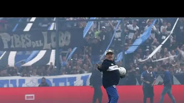 Argentine : Maradona enflamme La Plata