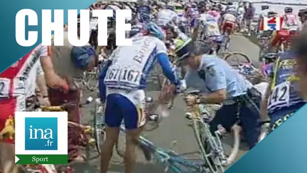 Les plus grosses chutes du Tour de France | Archive INA