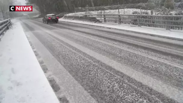 Neige : pagaille sur les routes du Sud-est de la France, des restrictions de circulation instaurées