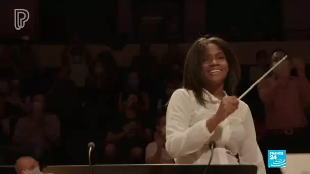 Journée des droits des femmes : Glass Marcano, la 1ère cheffe d'orchestre noire de France