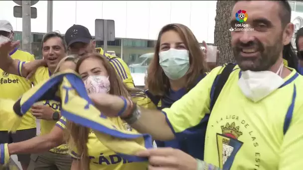 Calentamiento Cádiz CF vs Levante UD