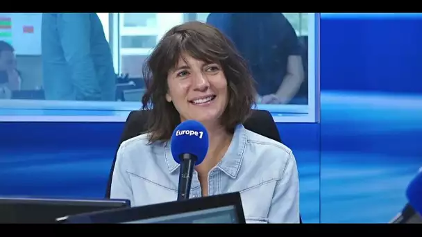 Estelle Denis invite François Hollande à venir dans "L'Équipe d'Estelle"