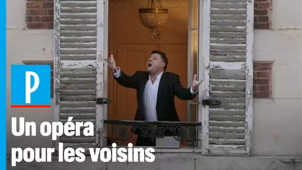 Ce ténor chante de l’opéra à la fenêtre pour ses voisins à Paris