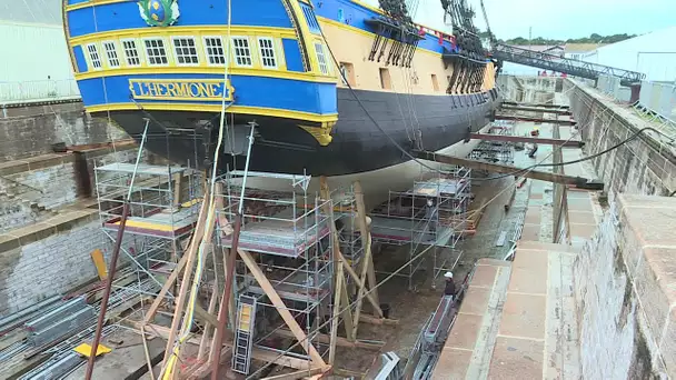 L'Hermione s'offre une cure de jouvence dans le port de Bayonne