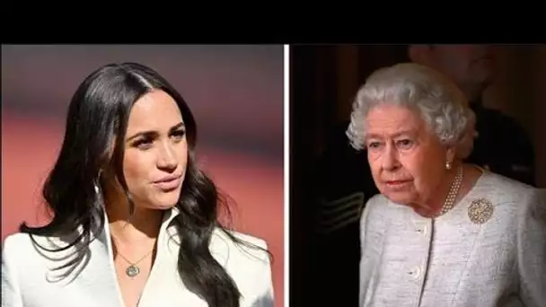 Ce que la reine aurait dit à propos de Meghan Markle lors d'une remarque sauvage lors d'un apéritif