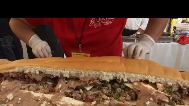 Le Mexique bat le record du plus long sandwich du monde