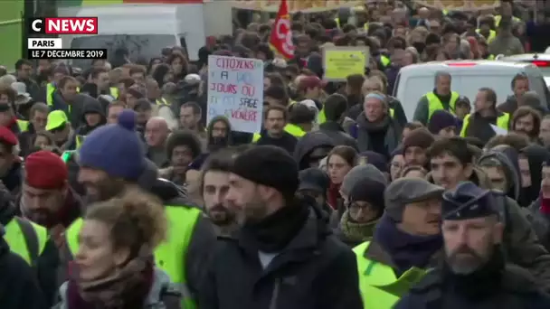 Grève du 7 décembre : des «gilets jaunes» ont défilé dans les rues avec quelques incidents