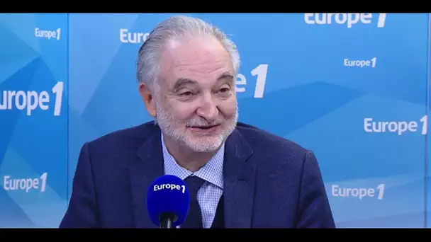 Présidentielle : Attali voit des similitudes entre les trajectoires de Mitterrand et Le Pen