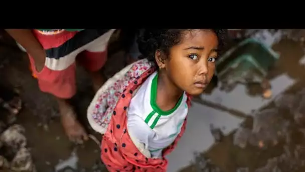 Après son passage sur La Réunion, le cyclone Batsirai touche Madagascar • FRANCE 24